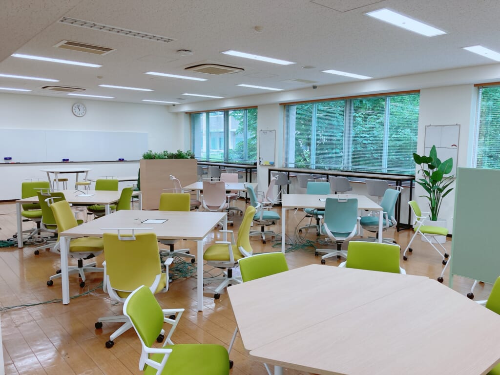 三鷹中等教育学校