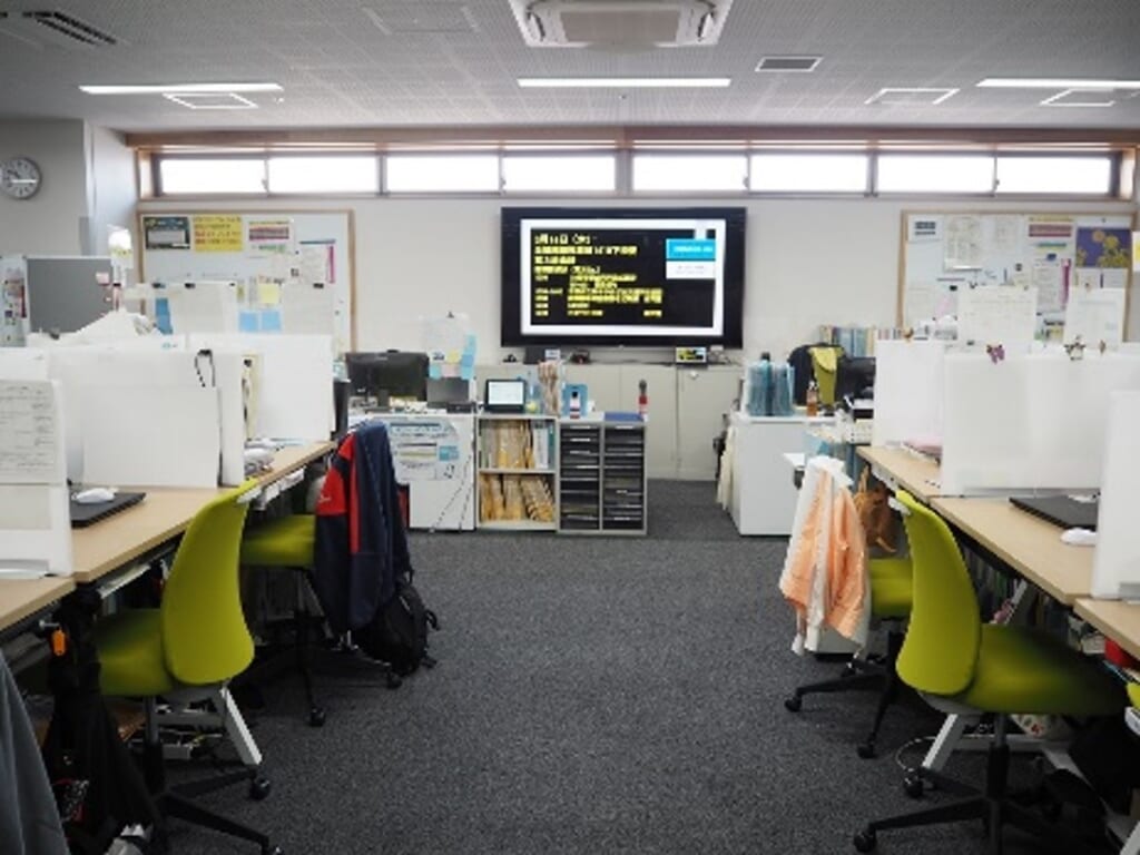 スケジュール共有の効率化【都立光明学園】